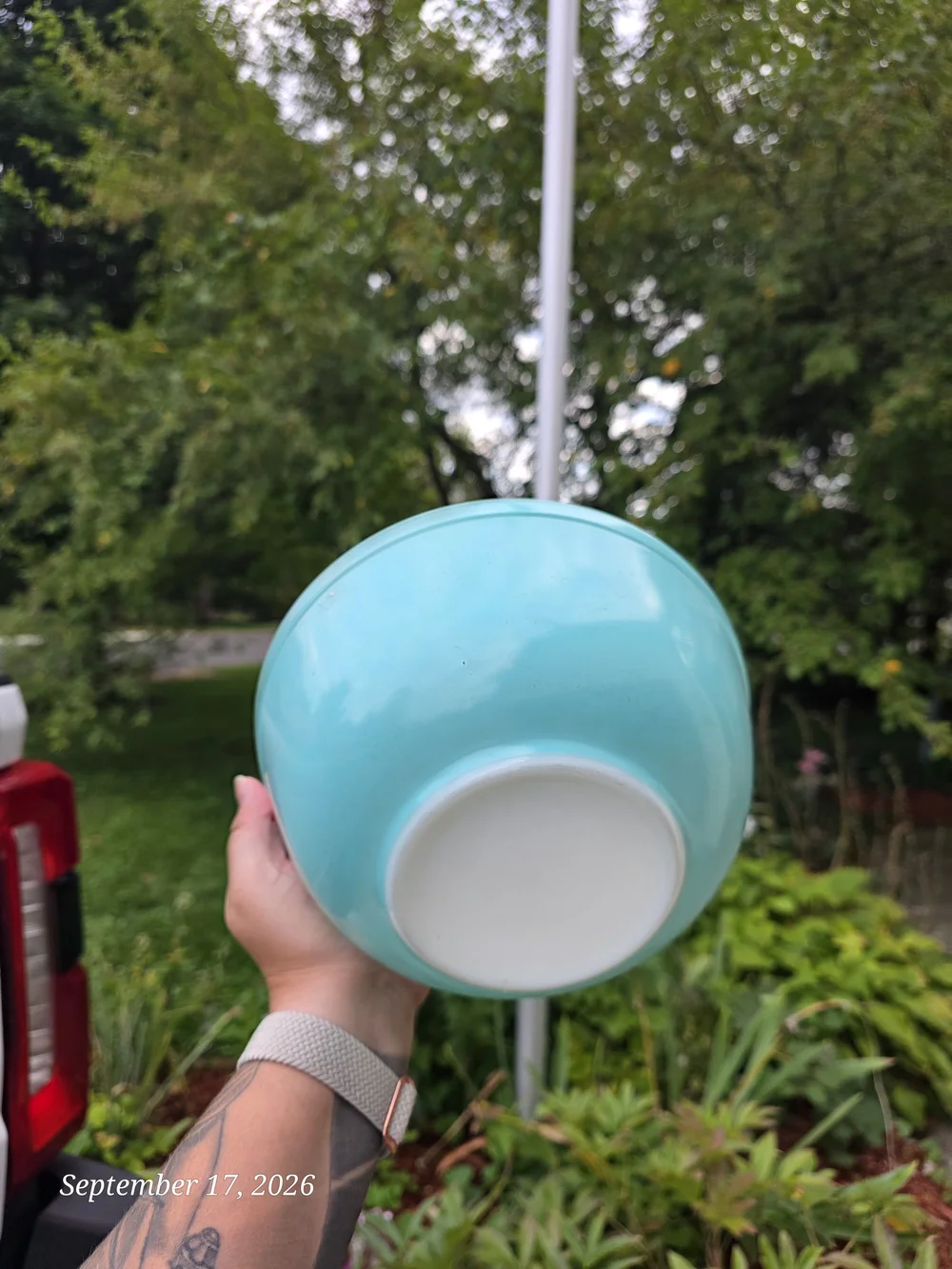 Pyrex vibrant turquoise